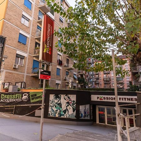 ローマCosy Flat Cinecitta'アパートメント エクステリア 写真